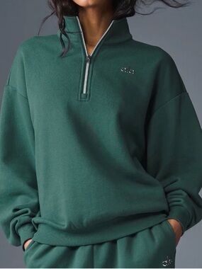 Alo accolade hoodie